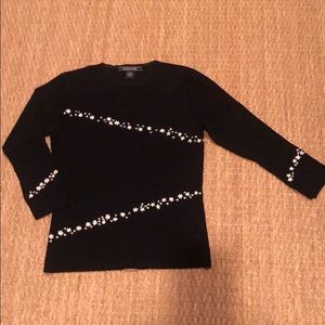 Black summer weight sweater w/ 3/4 length sleeves